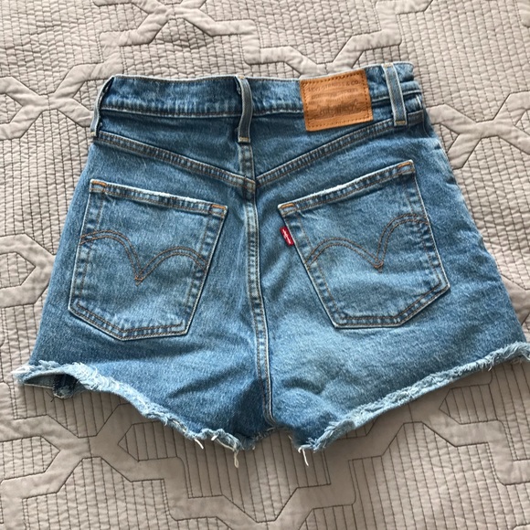 Levi's Pants - Levi’s jean shorts